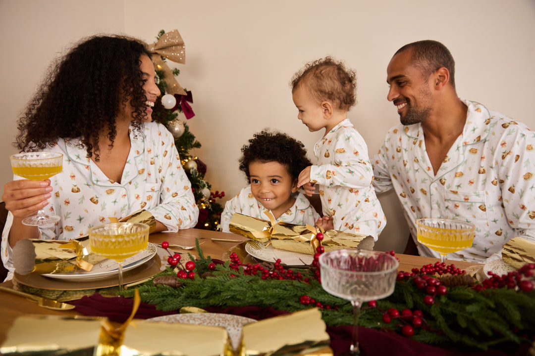 BRING ME SOME FIGGY PUDDING - Baby's One Piece Matching Pyjamas