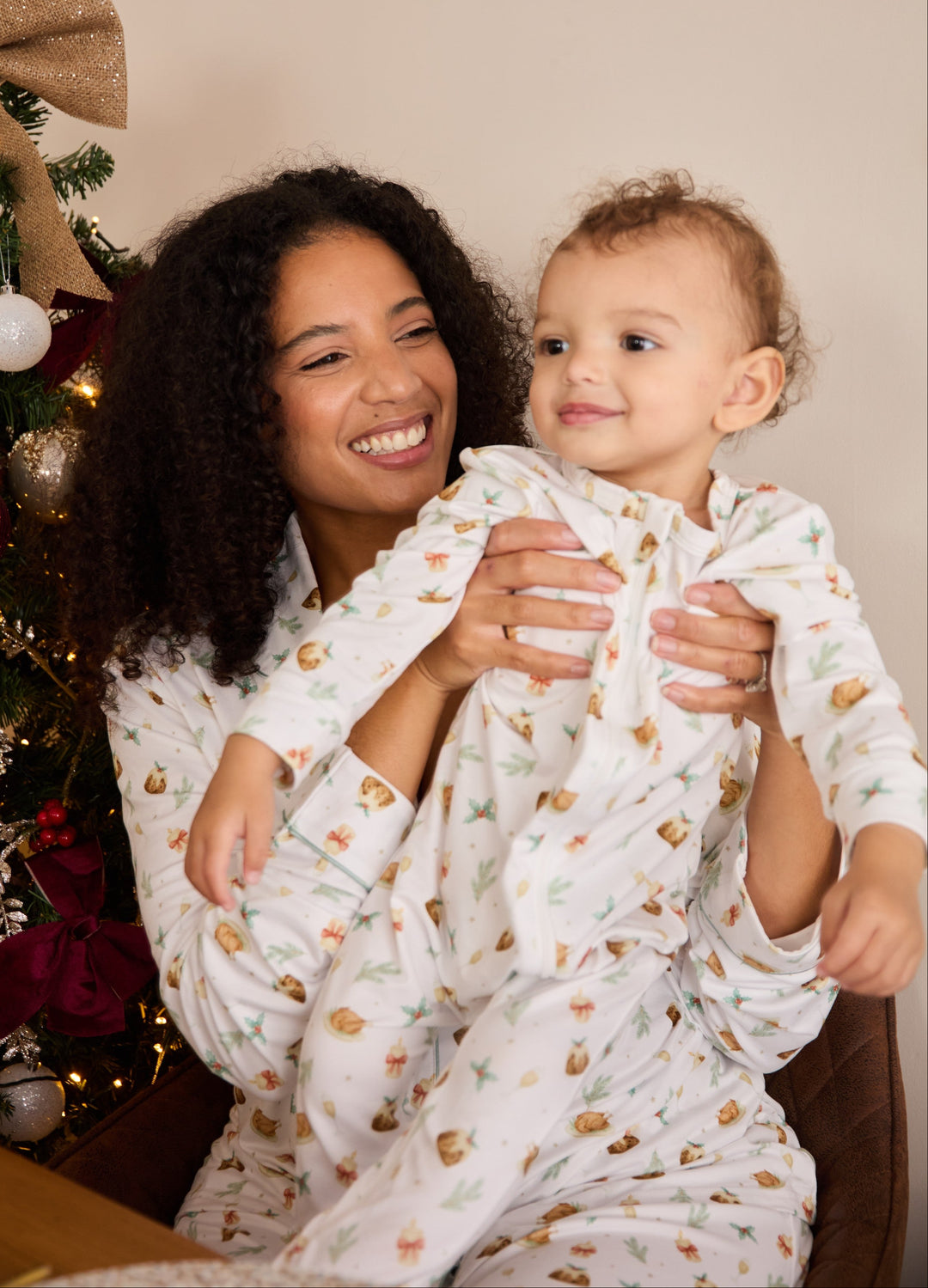 BRING ME SOME FIGGY PUDDING - Baby's One Piece Matching Pyjamas
