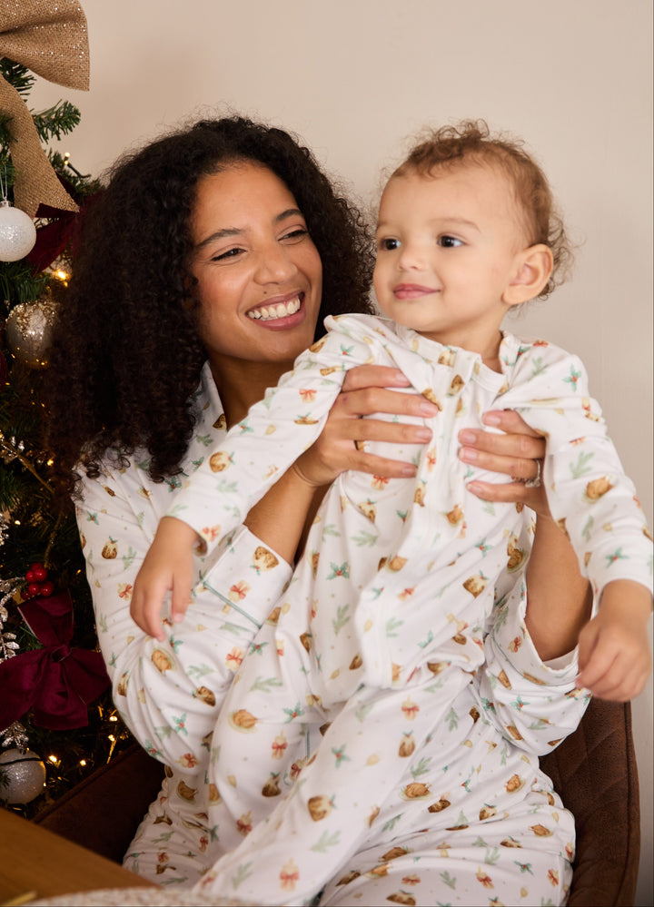BRING ME SOME FIGGY PUDDING - Baby's One Piece Matching Pyjamas