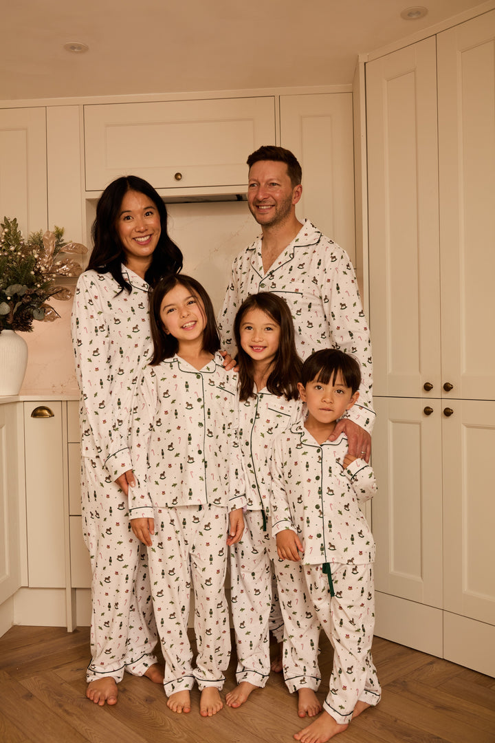 HOLIDAY MAGIC - Women's Two Piece Long Matching Pyjama Set
