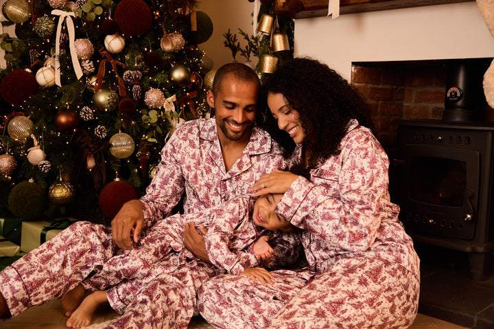 ENCHANTED TOILE - Men's Satin Two Piece Long Matching Pyjama Set