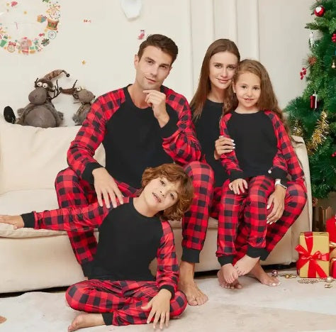 TIS THE SEASON 2 - Women's Two Piece Matching Pyjama Set