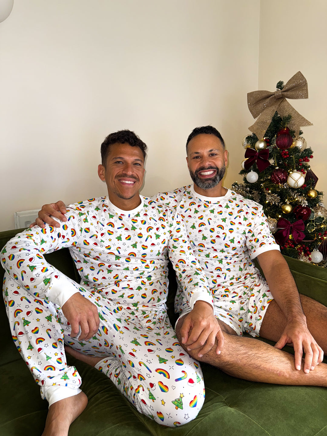 A CHRISTMAS FULL OF PRIDE - Men's Two Piece Long Matching Pyjama Set