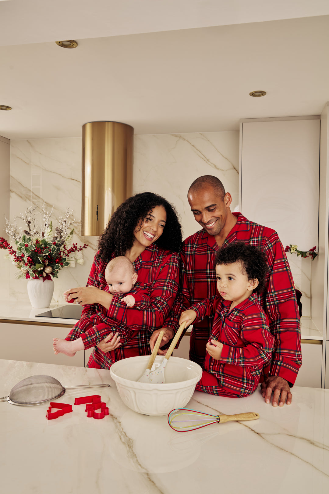 CHECK THE HALLS - Men's Two Piece Long Matching Pyjama Set
