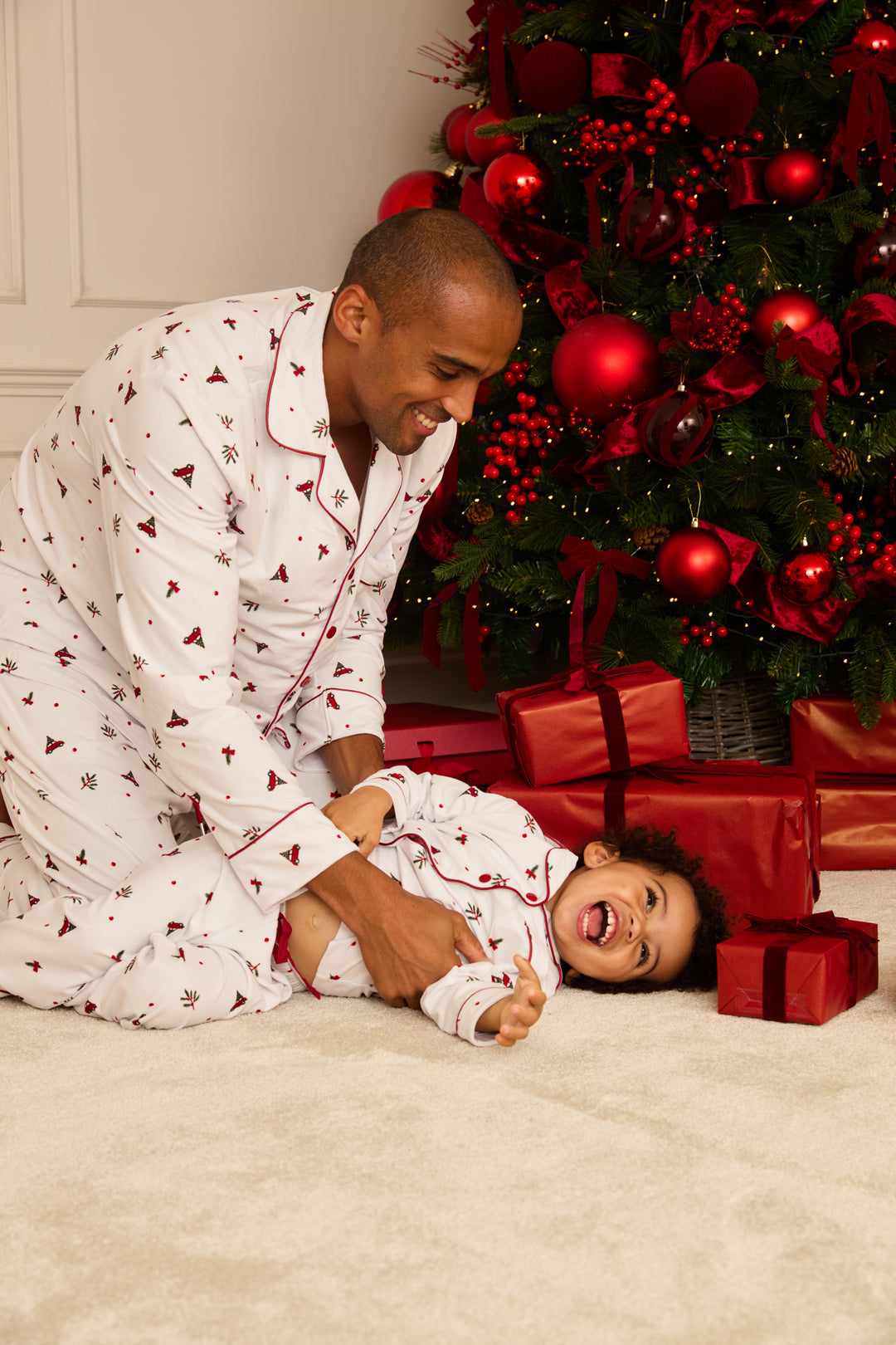 DRIVING HOME FOR CHRISTMAS - Children's Two Piece Long Matching Pyjama Set