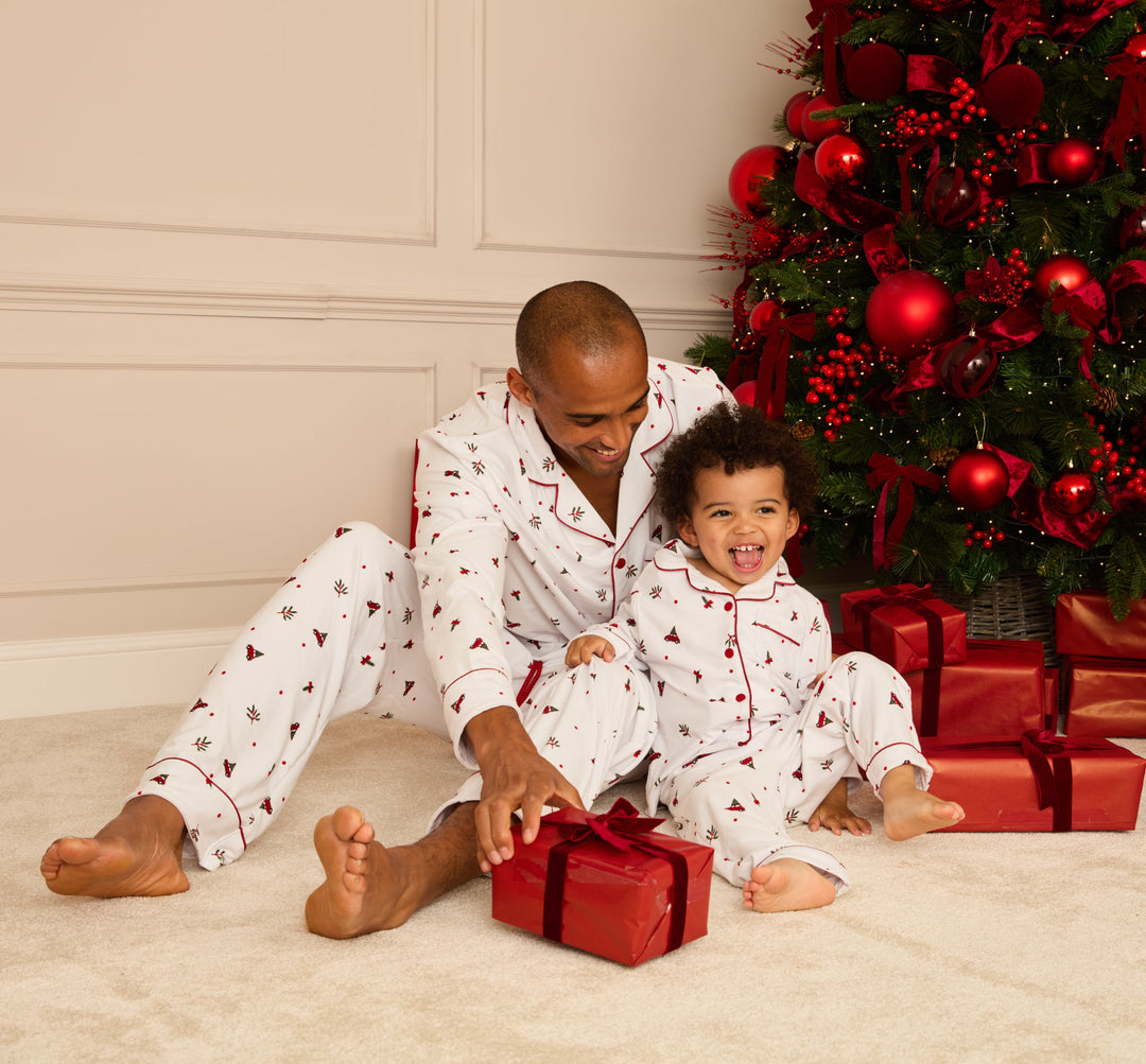 DRIVING HOME FOR CHRISTMAS - Children's Two Piece Long Matching Pyjama Set