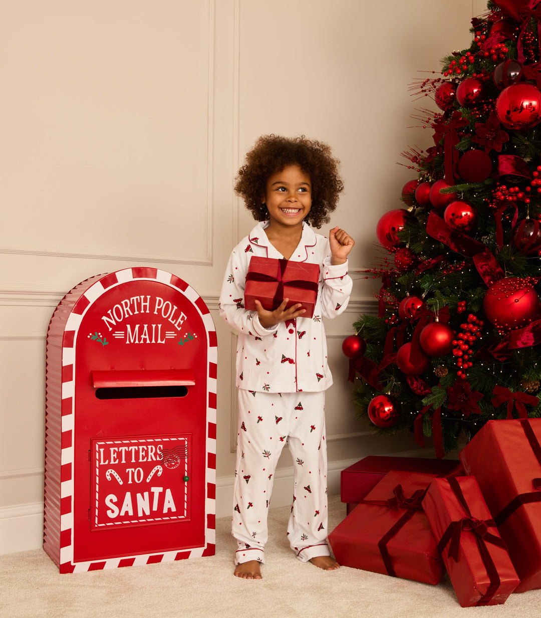 DRIVING HOME FOR CHRISTMAS - Children's Two Piece Long Matching Pyjama Set