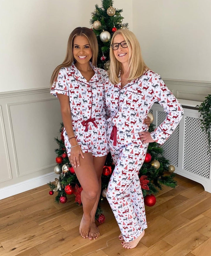 (TOP ONLY) CHRISTMAS KISSES - Women's Matching Pyjamas - UK 12-14