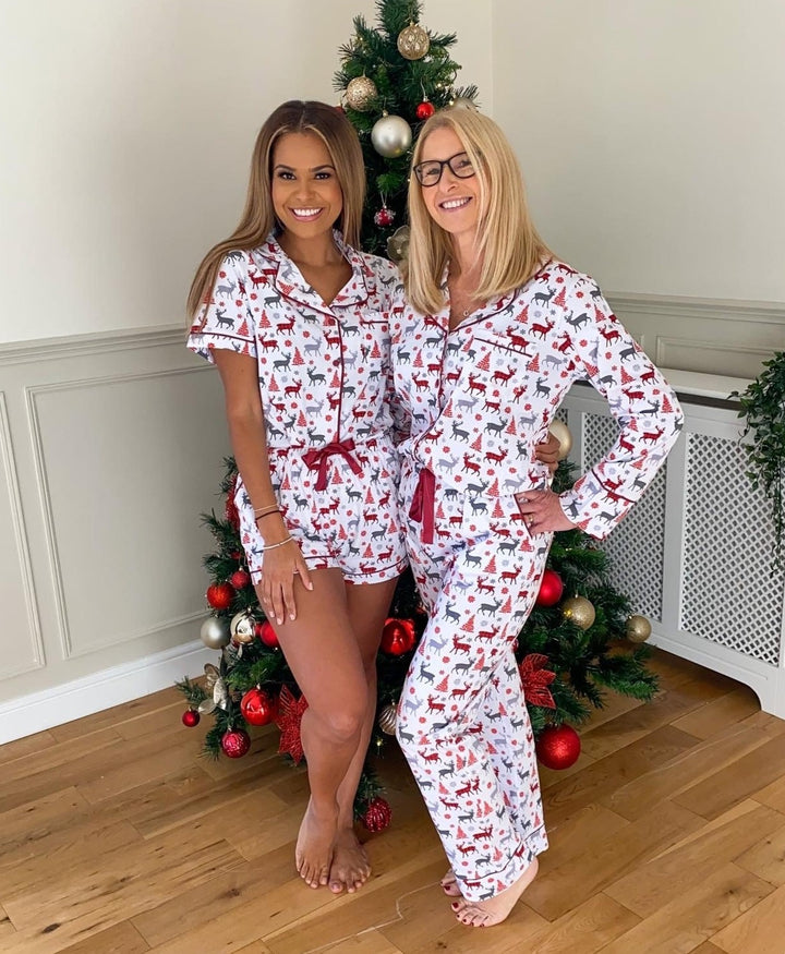 CHRISTMAS KISSES (2023) - Women's Two Piece Red Short Matching Pyjama Set